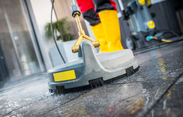Best Pressure Washing Near Me  in Center Hill, FL